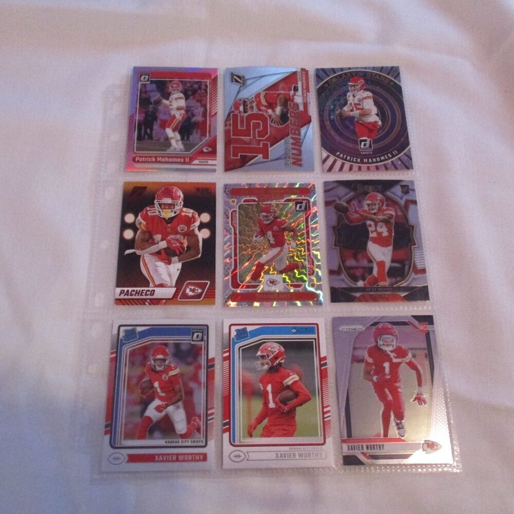 Kansas City Chiefs Mixed Lot Muliti Year Football Cards and Patch